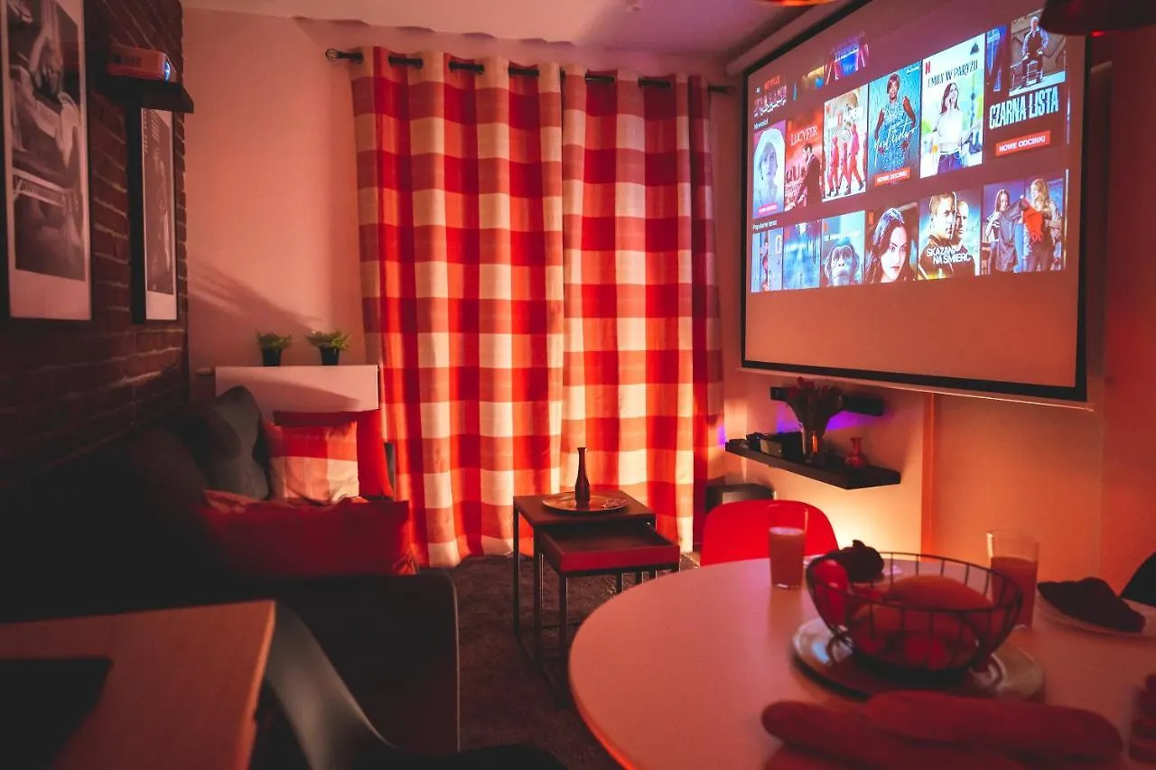 Movie Jacuzzi Apartment At The Main Station By Noclegi Renters 크라쿠프 폴란드