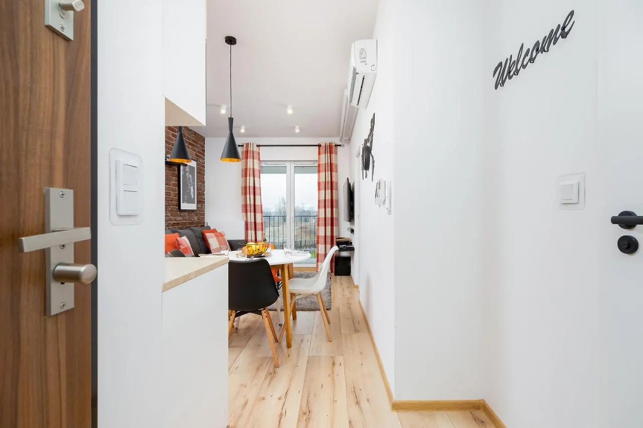 Movie Jacuzzi Apartment At The Main Station By Noclegi Renters 크라쿠프